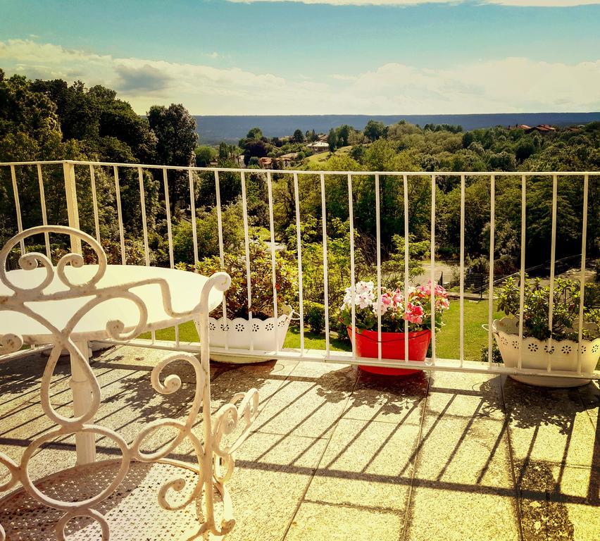 B&B Del Piazzo Биелла Экстерьер фото