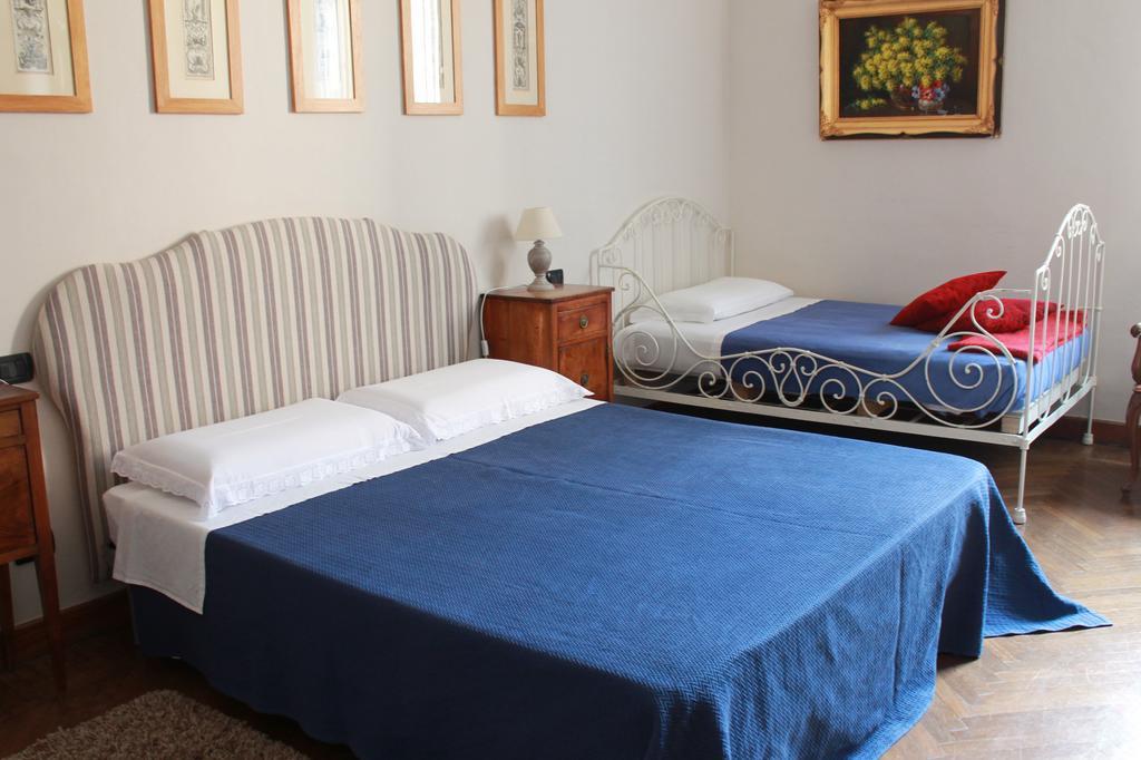 B&B Del Piazzo Биелла Экстерьер фото