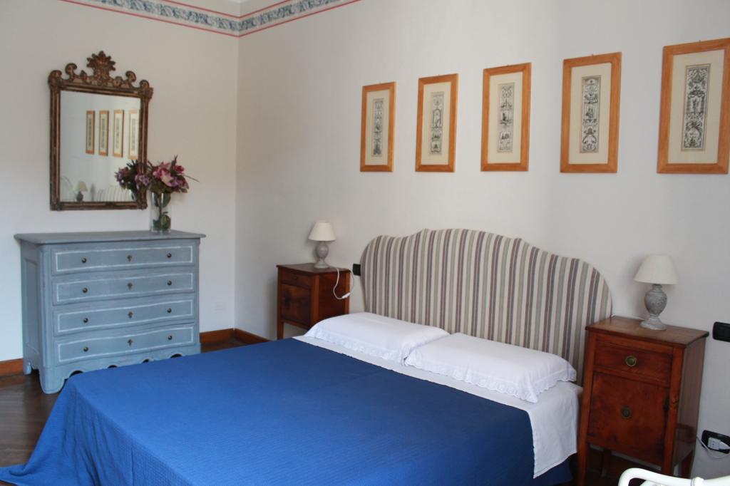 B&B Del Piazzo Биелла Экстерьер фото