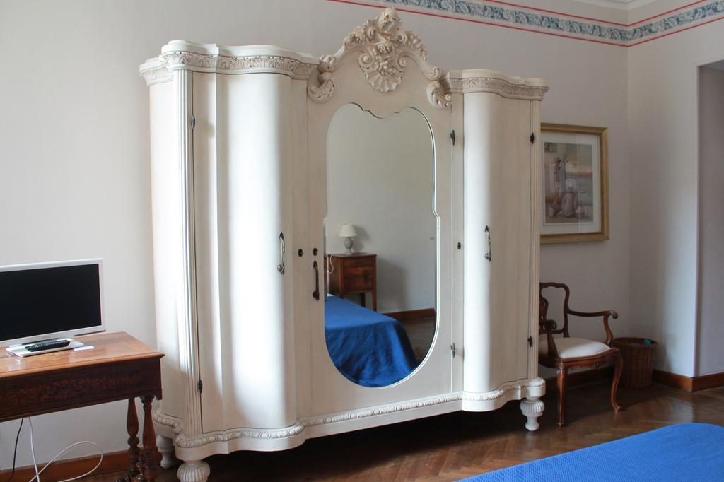B&B Del Piazzo Биелла Экстерьер фото